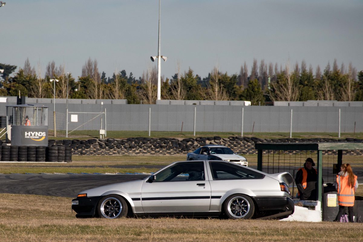 silver ae86